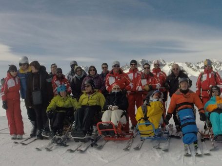 Photo de groupe au ski